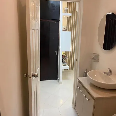 Apartamento Cerca Al Mar